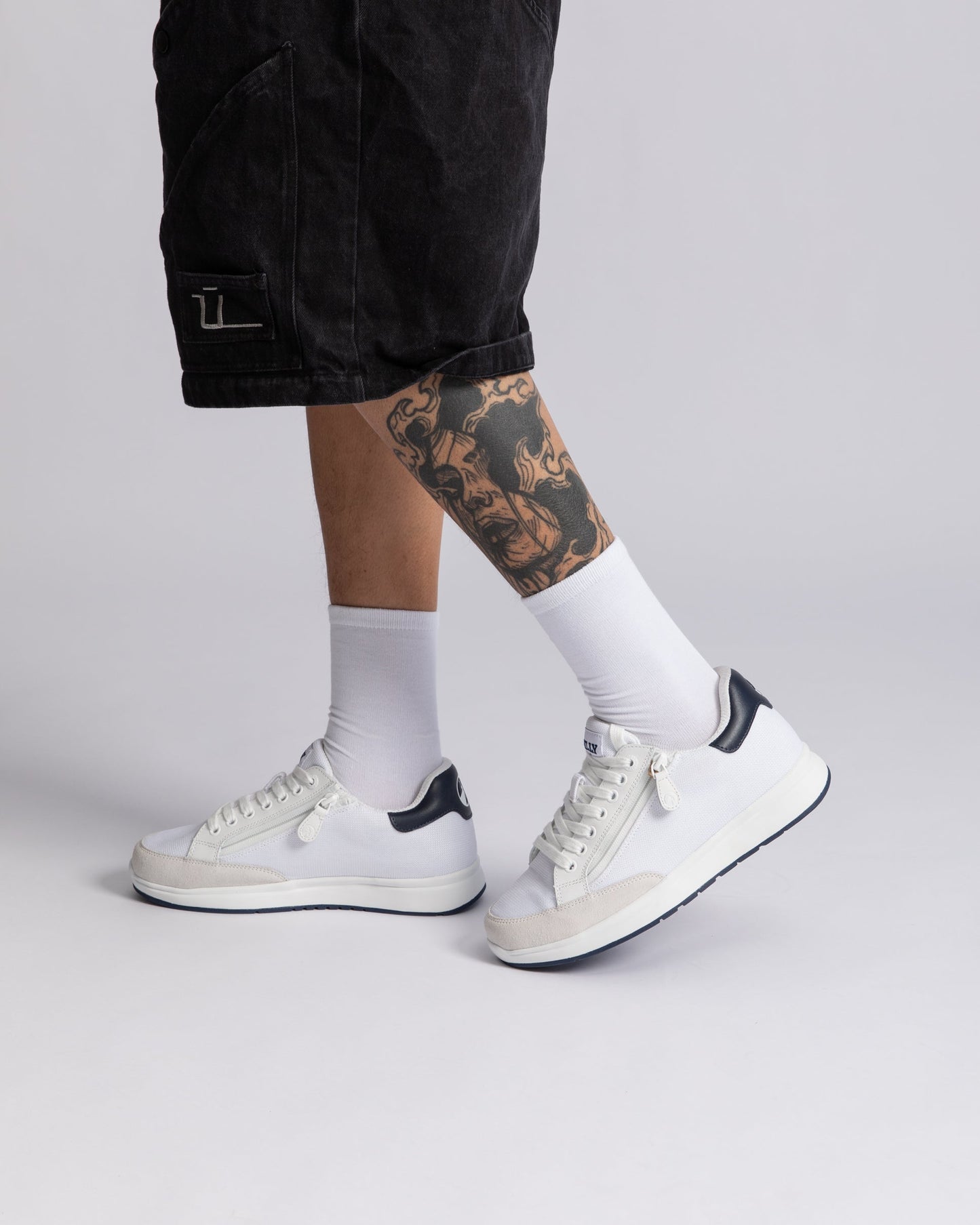 Comfort Court (Unisex) - White/Navy