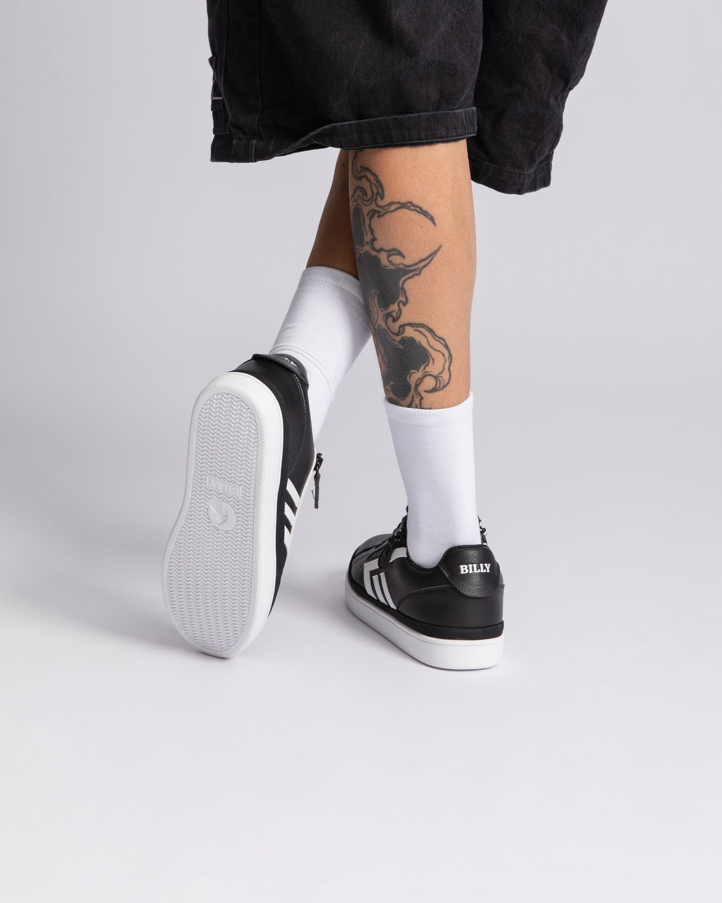 CS Low Top (Unisex) - Black/White
