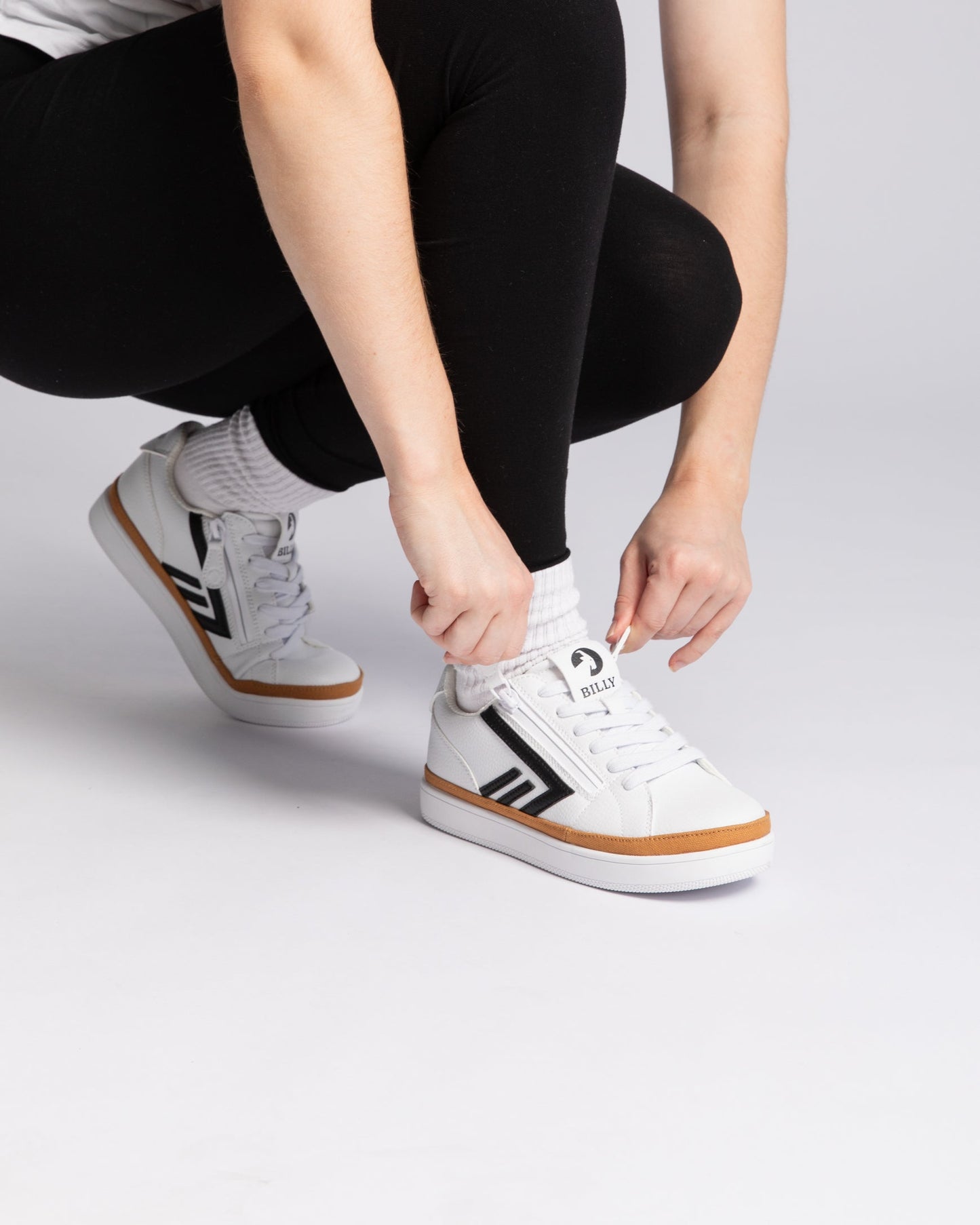 CS Low Top (Unisex) - White/Black