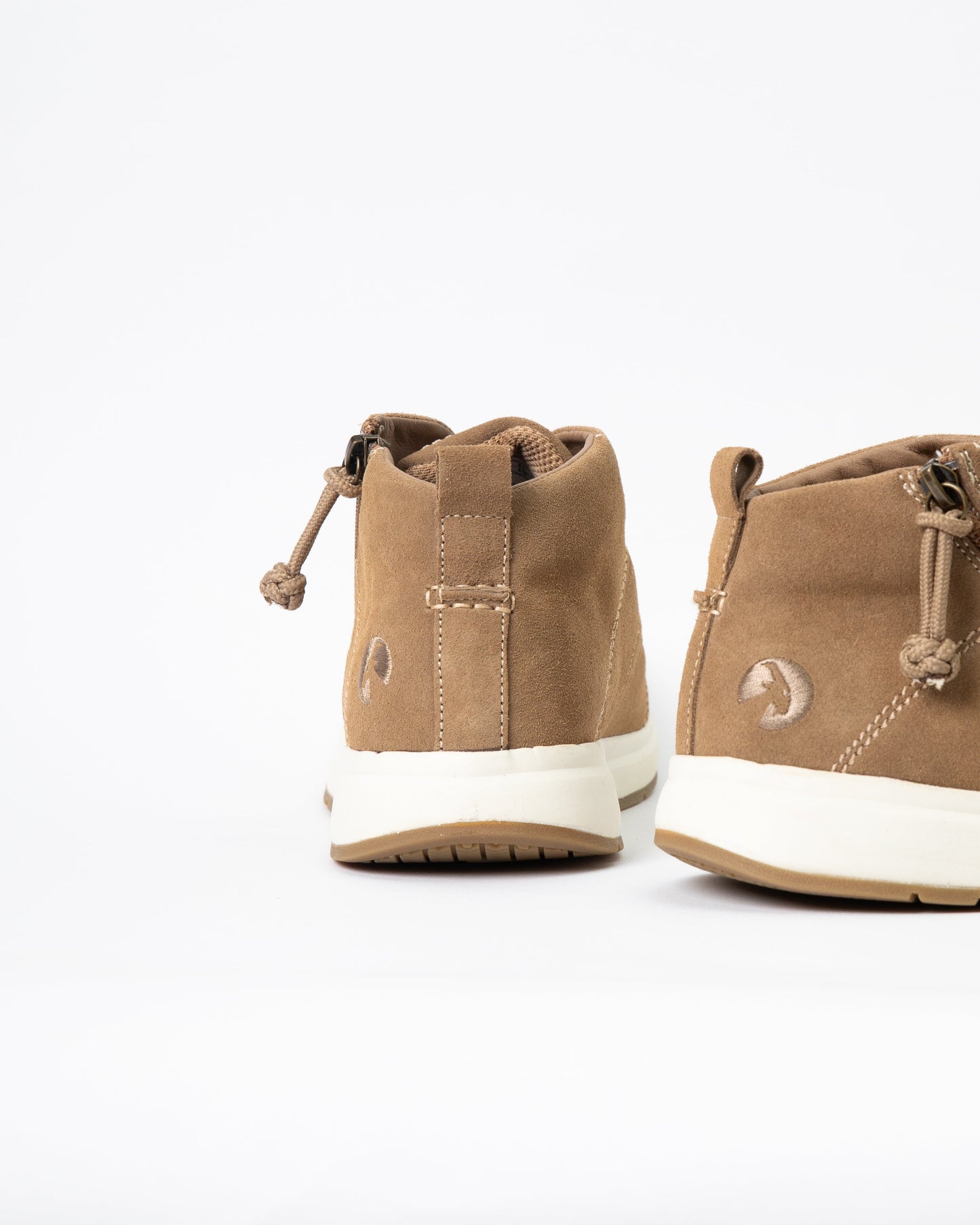 Comfort Chukka (Men) - Sand Suede